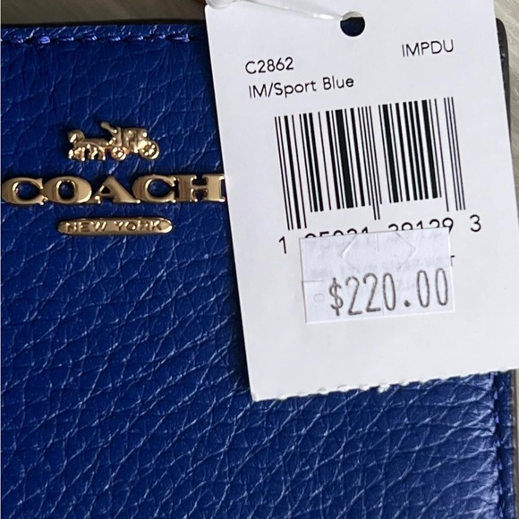 C2862 - Coach Snap Wallet - Picture 12 of 14